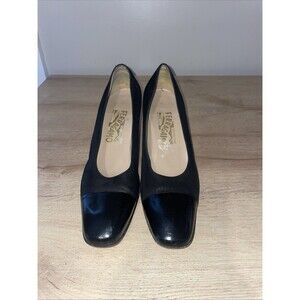 Vintage Salvatore Ferragamo Black Suede Cap Toe Block Heel Pumps Sz 9 AA 90s